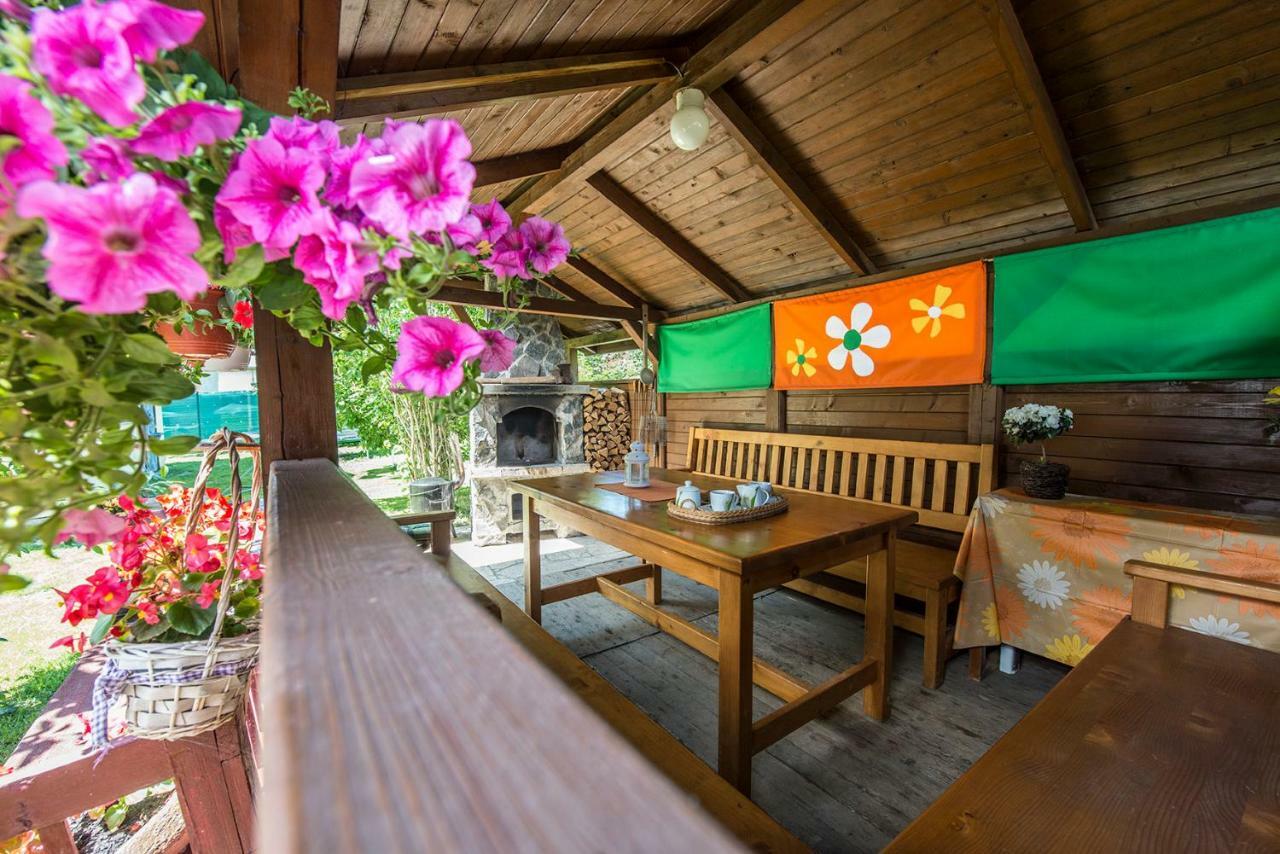 Privat Jonas Villa Strba Luaran gambar