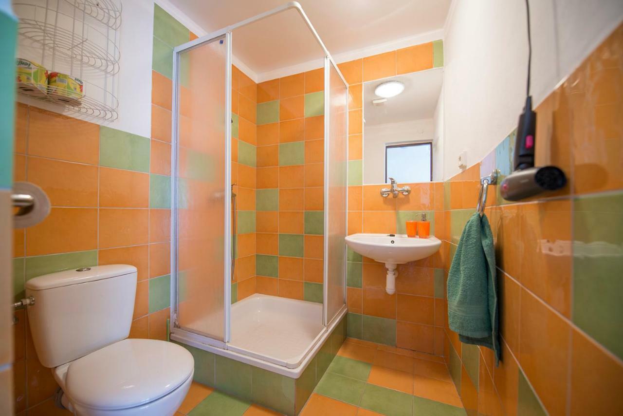 Privat Jonas Villa Strba Luaran gambar