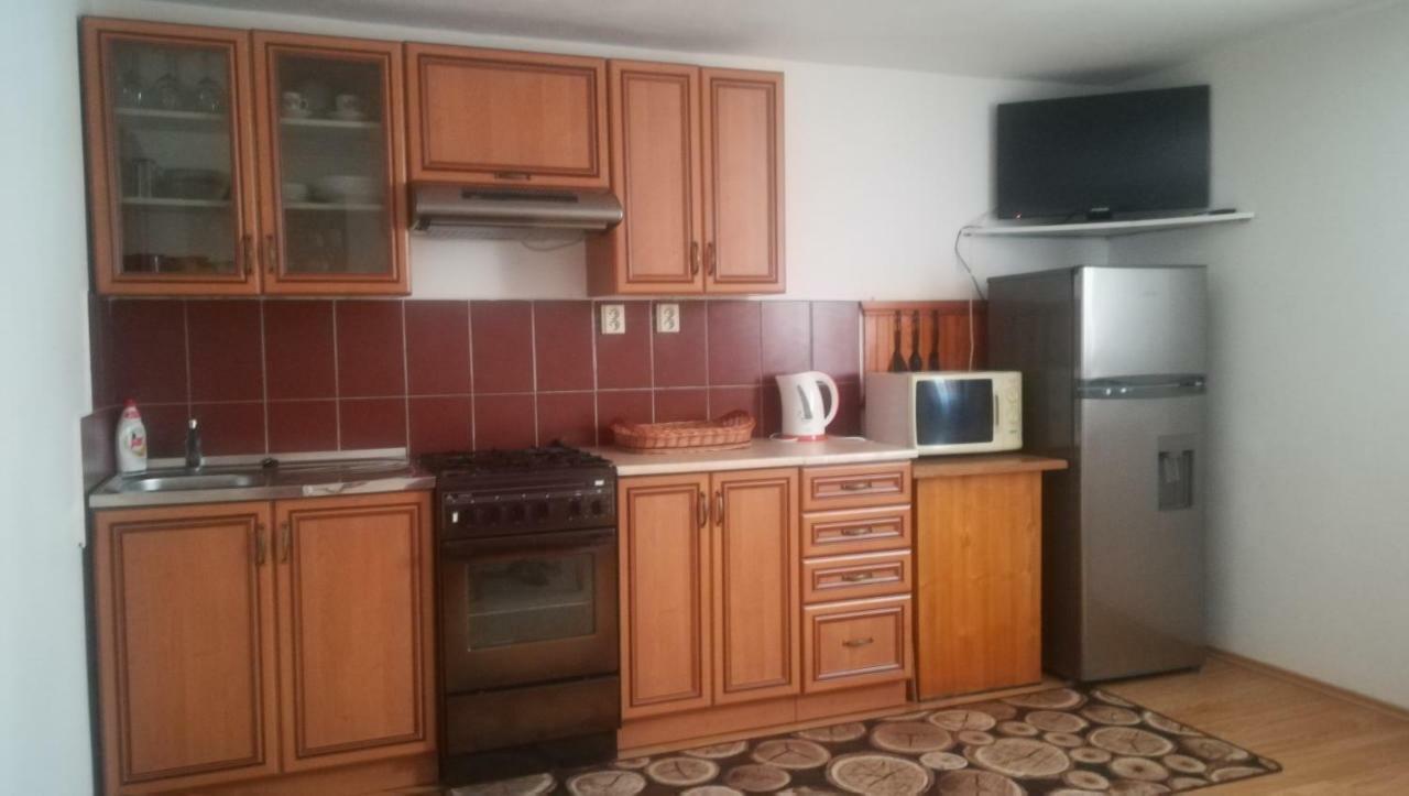 Privat Jonas Villa Strba Luaran gambar